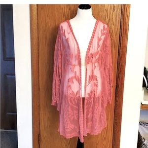 Pink lace duster sz 1xl